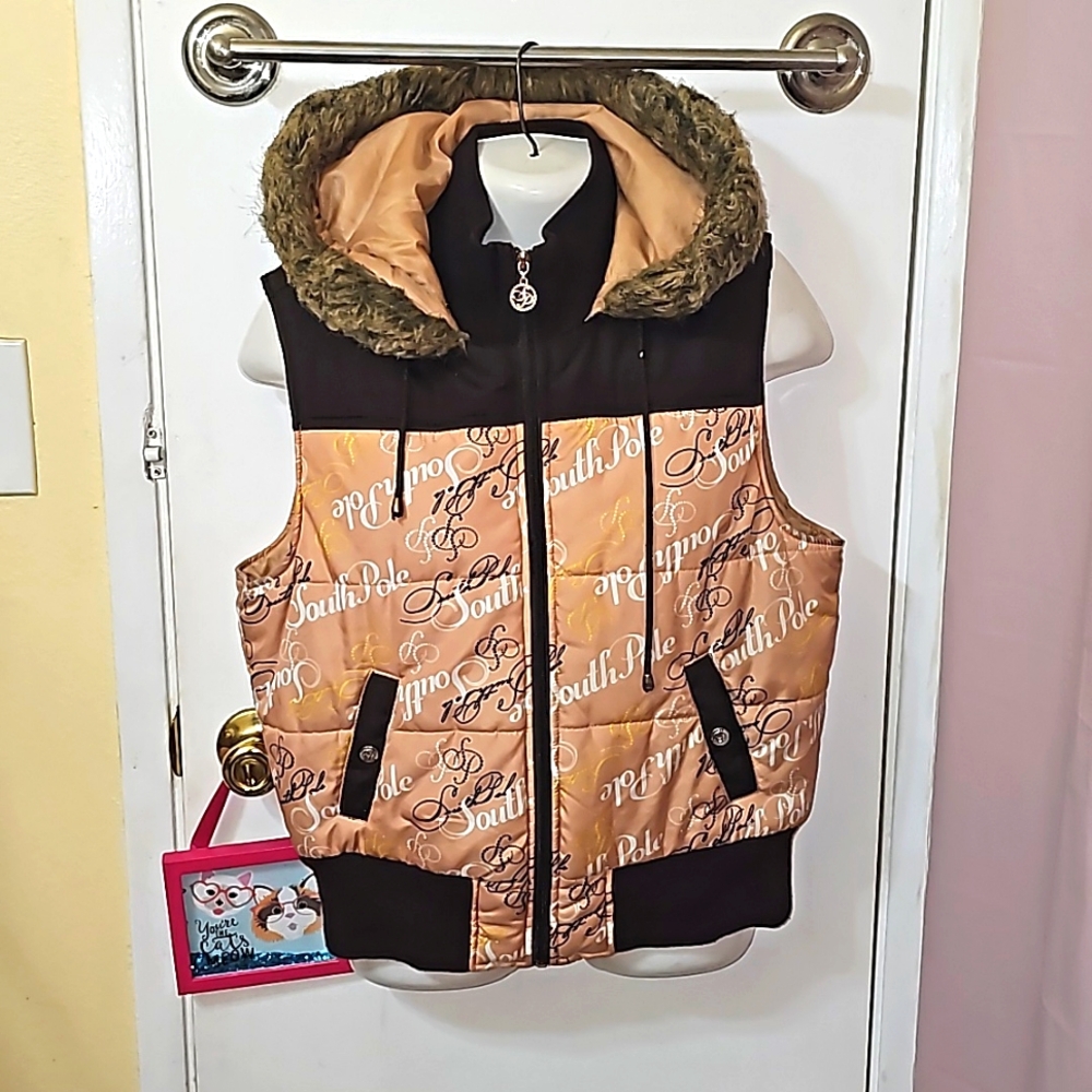 Southpole puffer jacket hoodie all over logo print vest zipper closure